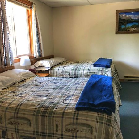 Peaks Kenny Lodge Dover-Foxcroft ภายนอก รูปภาพ